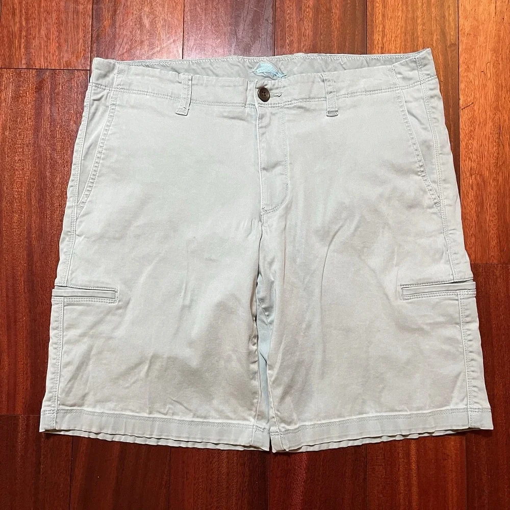 Tommy Bahama Shorts Mens 34 9.5